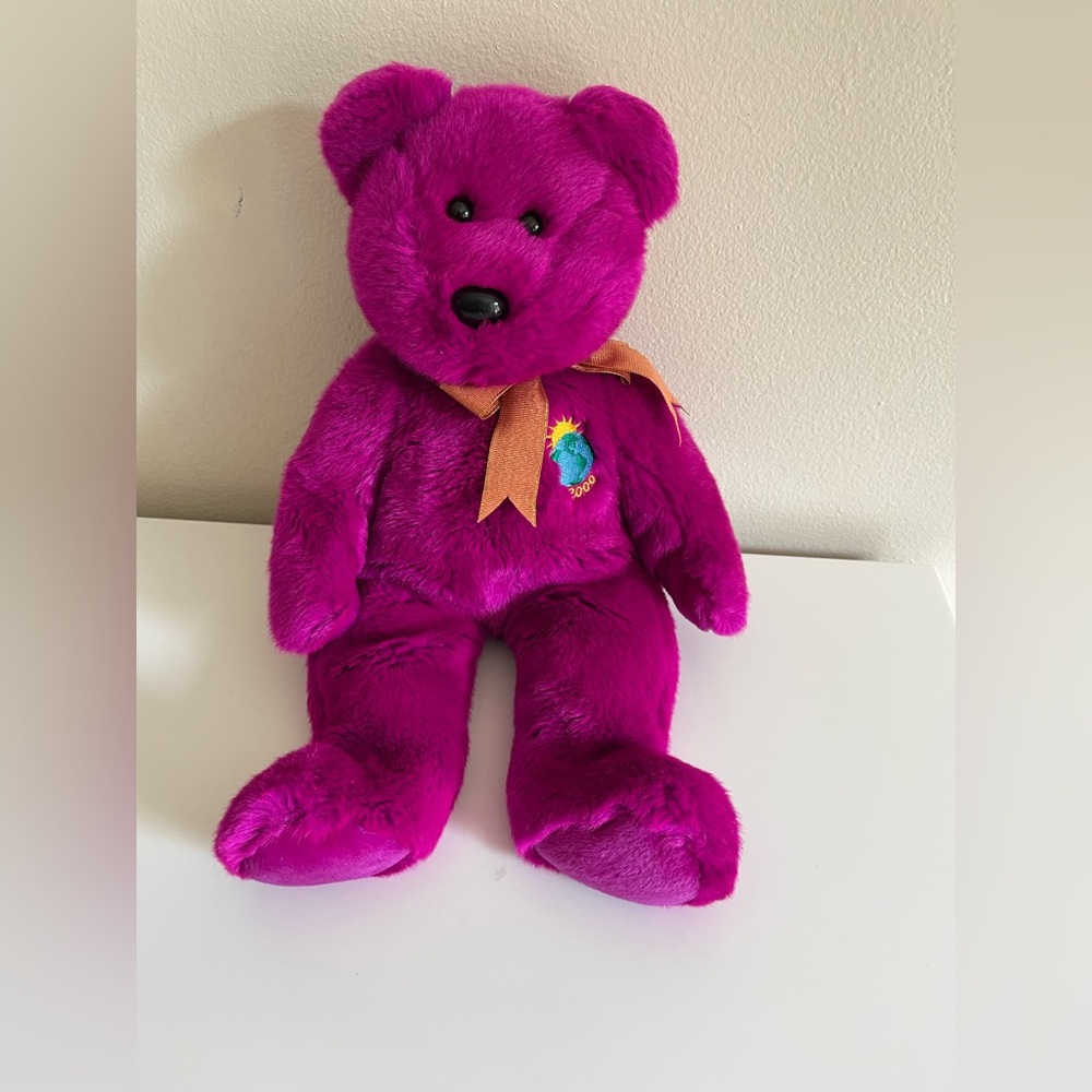 Vintage Ty beanie baby millennium magenta teddy bear 2000
(1999)